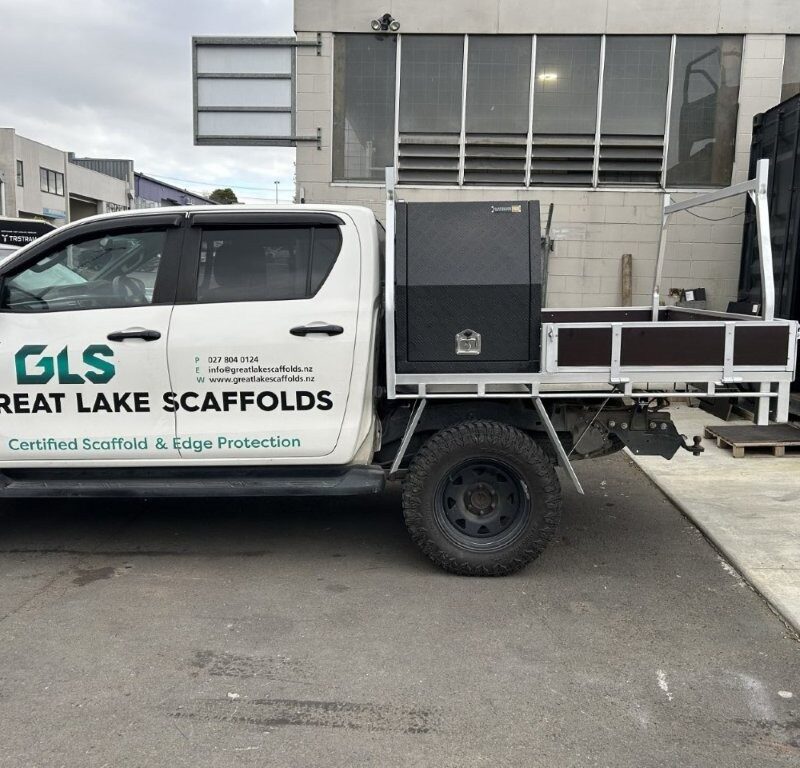 hilux-GLS-branded